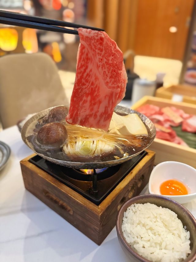 銅鑼灣有得任飲清酒嘅壽喜燒🍶