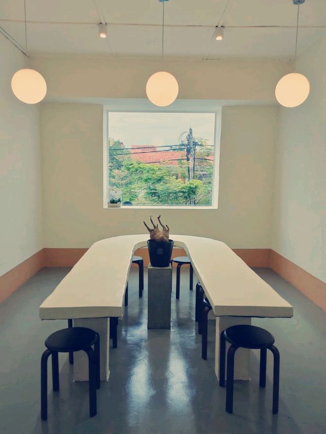 Spring Spring Cafe