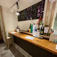 【大阪・東梅田】こだわり料理を楽しめる立ち飲み屋「立呑みRouji」