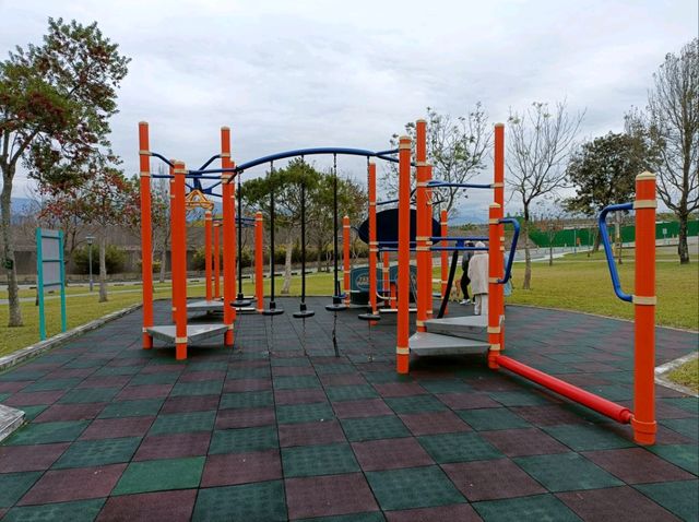 『大溪河濱公園』