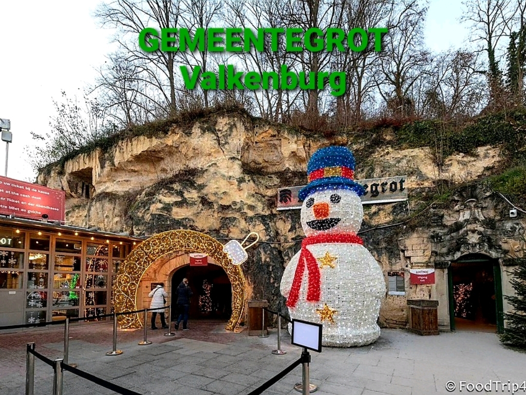 The cave with the largest underground Christmas market in Europe