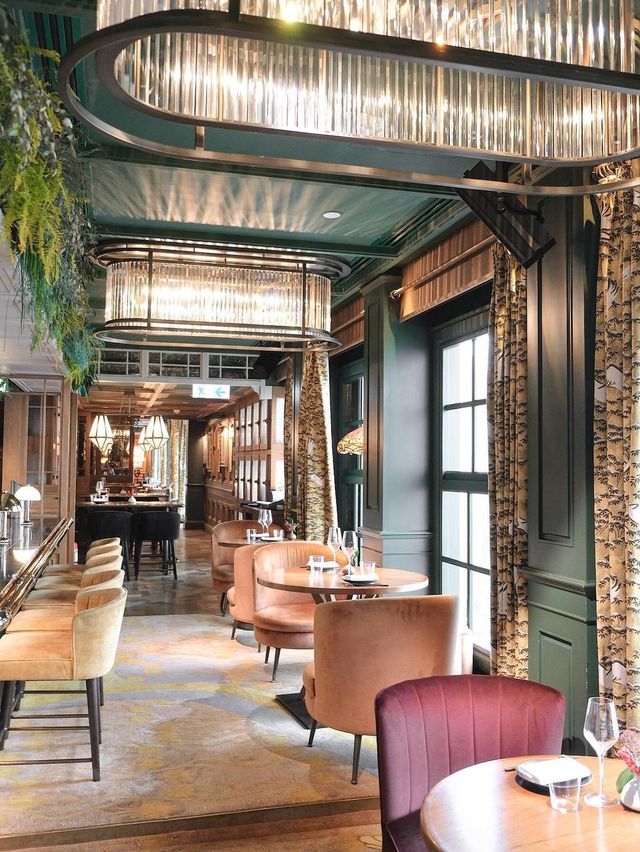 中環英式復古風居酒屋  中環英式復古風居酒屋
