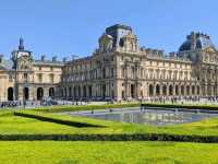 Louvre Museum