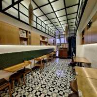 Tiong Bahru Bakery: Best Bakery in SG!