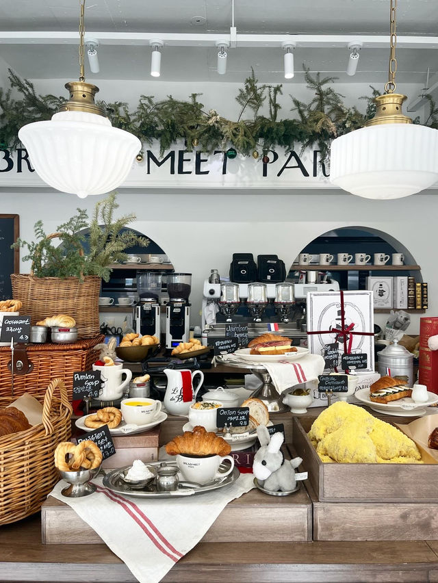 【釜山カフェ】影島の可愛いすぎるパン屋さんのカフェ🥐