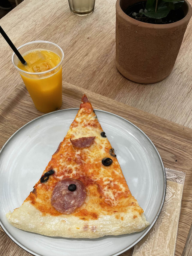 兵庫　加古川のお手軽ピザ🍕