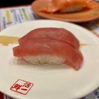 【札幌・すすきの】地元で評判の職人が握る回転寿司「回転すし 活一鮮 南３条店」