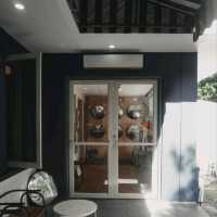 MAISON DE LAUQY | A COOL HANGOUT SPOT IN BANDUNG