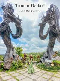 【バリ島】ウブドにある巨大な彫刻の天女がいるレストラン