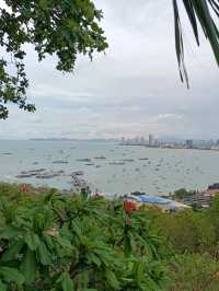 ขับรถไปเที่ยวพัทยากัน