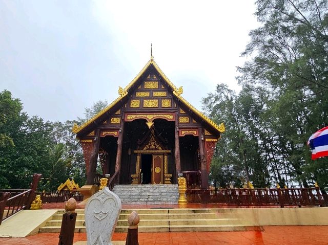วัดเทสก์ธรรมนาวา (วัดท่าไทร)