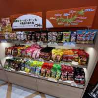 新潟駅構内『CoCoLo』でお土産購入✨新潟限定商品沢山あります！
