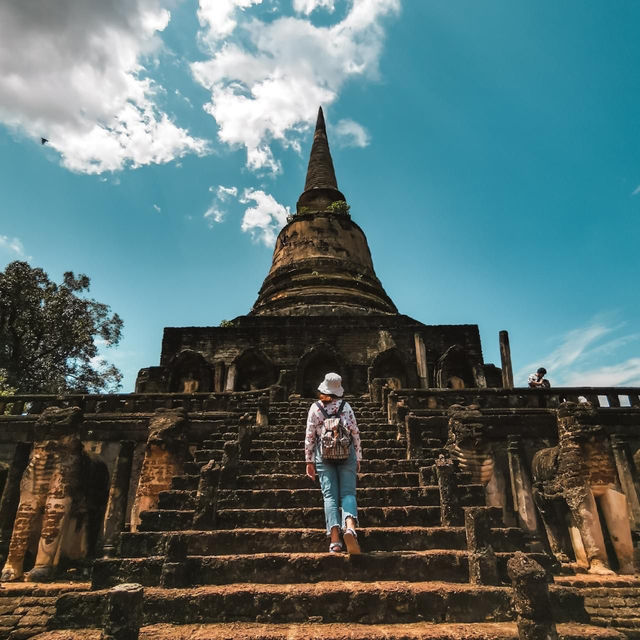 พาเที่ยวเมืองเก่า ชมเมืองมรดกโลก จ.สุโขทัย