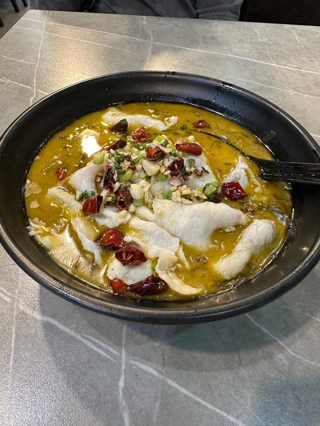 太子正宗川菜酸菜魚出色🌶️渝老大 (砵蘭街)