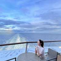 Cruise with Luxury Ovation of the Seas to Alaska 