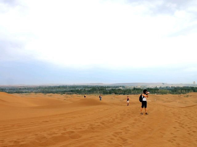 Exploring Xinjiang's Kumtag Desert