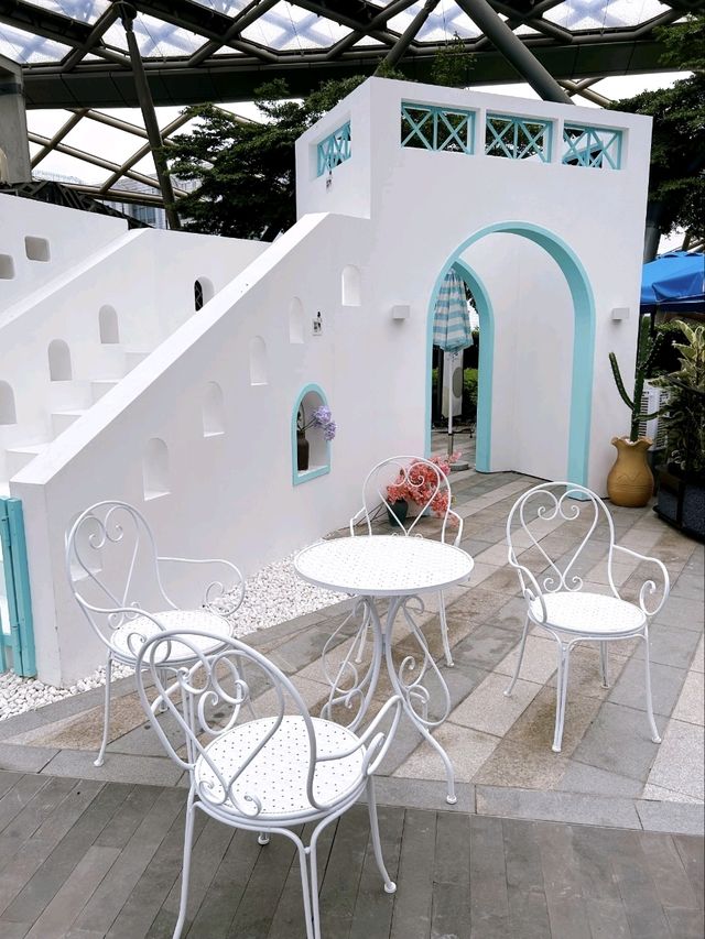 Romantic Rooftop Garden at Parc Central Mall, Guangzhou