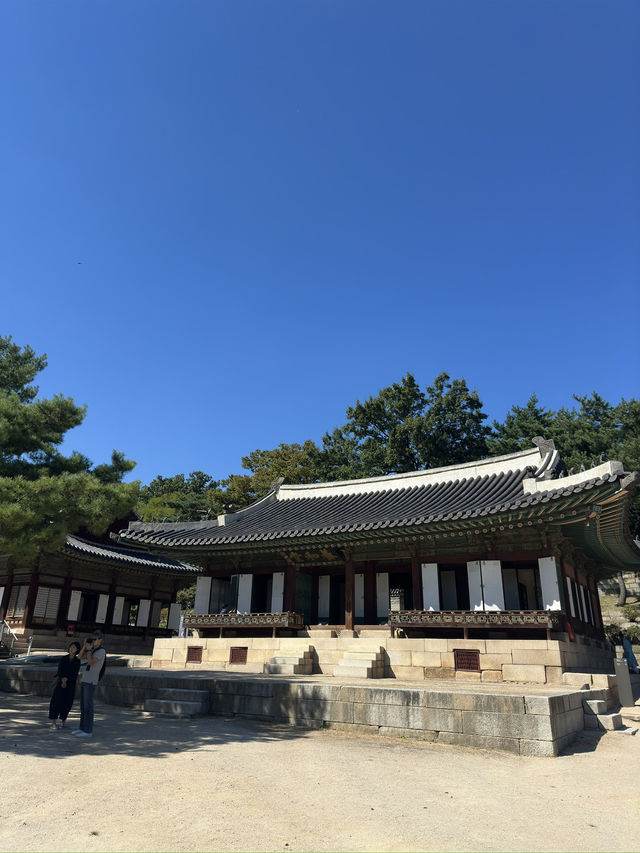 How to get to historic palaces in Seoul for free