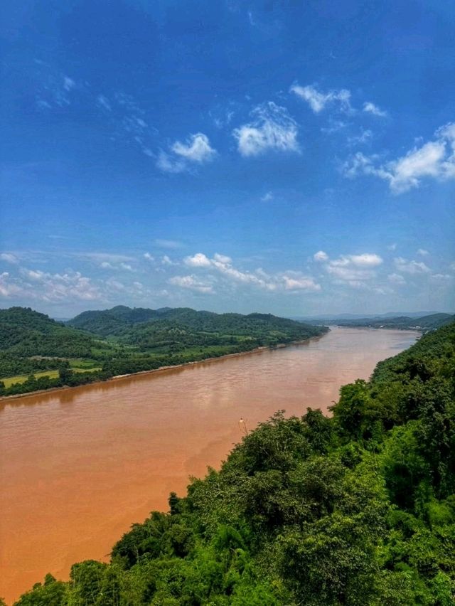 Sky Walk วิวแม่น้ำโขง