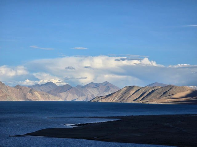 ทะเลสาบน้ำเค็มที่สูงที่สุดใน Lah Ladakh🇮🇳🐫
