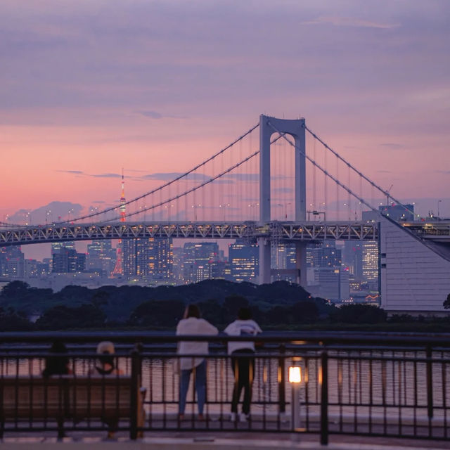 景點推薦：台場海濱公園，日落下的夢幻東京灣