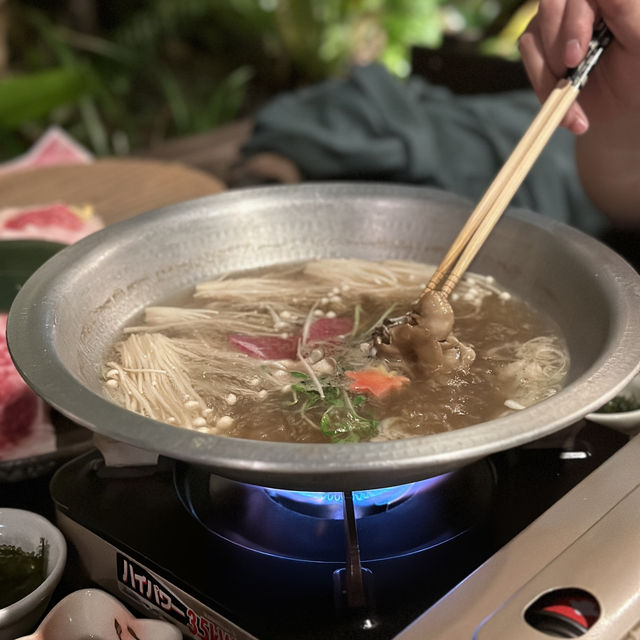 沖繩最打卡的阿古豬餐廳