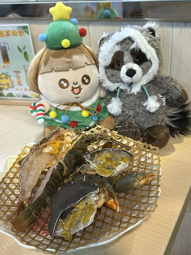 為食妹與浣熊到九龍城品嚐豪華海鮮盛宴粥底鍋