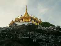 เดินขึ้นภูเขาทอง..วัดสระเกศ