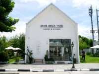 White Brick Yard พิกัดคาเฟ่ศาลายา นครปฐม