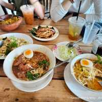 ขนมเส้นหม้อดิน ของกินท้องถิ่นลำพูนต้องลอง