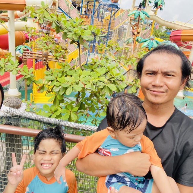 SPLASH MANIA GAMUDA COVE