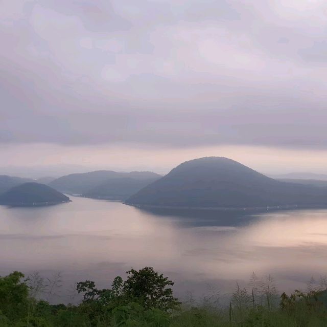 ลานกางเต็นท์วิวหลักล้าน