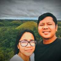 CHOCOLATE HILLS IN BOHOL, PHILIPPINES 