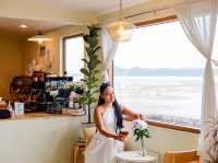 Lay Cafe Phuket คาเฟ่เล็กๆริมทะเล ฟีลเกาหลีเกาใจ 