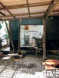 BLACK UP COFFEE