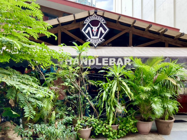 Game On at Handlebar! Makati’s Best Sports Spot! 🏈 ⚽️ 🎾 🏏 