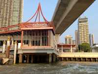 นั่งเรือด่วนเจ้าพระยาเที่ยวฝั่งธน