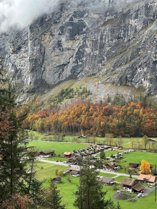 Have you seen a waterfall within a cave? You can see one in Lauterbrunnen