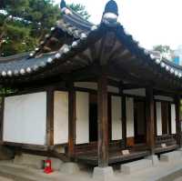 Namsangol Hanok Village (南山谷韓屋村)