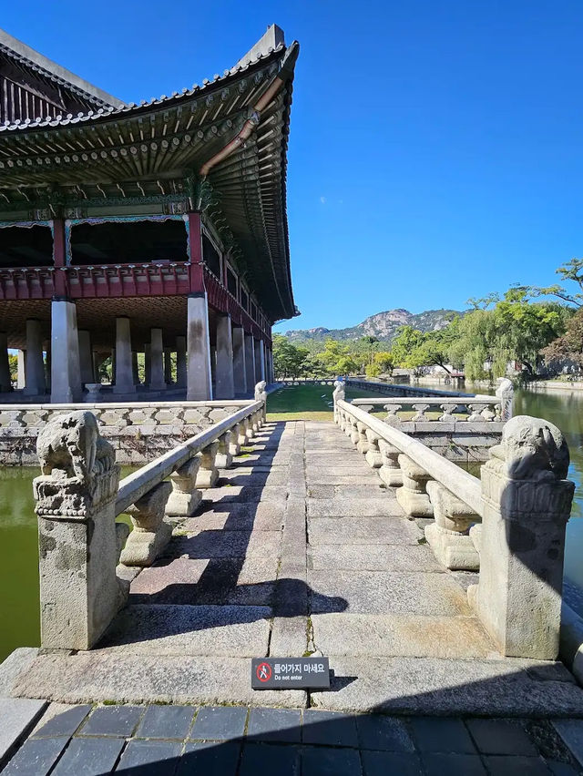 Bukchon Hanok Village