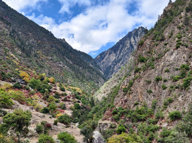Ninong Valley: A Hidden Treasure in Yunnan