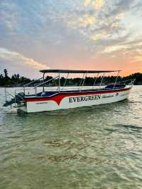 Evergreen Adventure Kundapura, located in Karnataka, India, offers a variety of boating experiences 