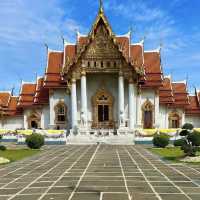 Wat Benchamabophit: The Marble Temple's Timeless Beauty