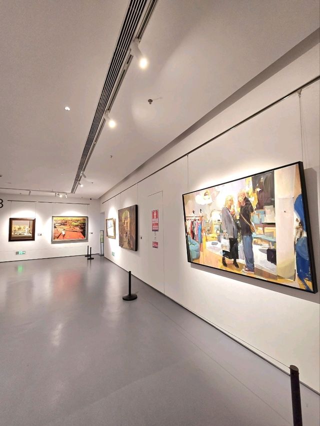 油畫村旁的美術館