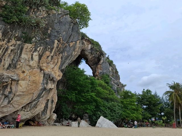 เขากะโหลก ปราณบุรี