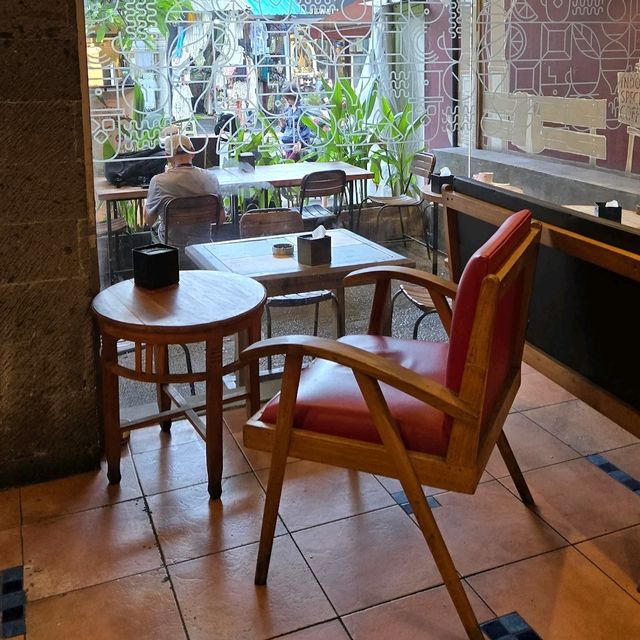 Bakery and coffee place