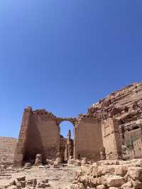 約旦🇯🇴的佩特拉之旅（來回26公里的走路）