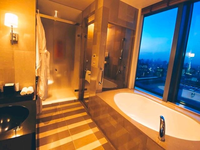 體驗無與倫比的優雅奢華 : Mandarin Oriental Hotel Tokyo