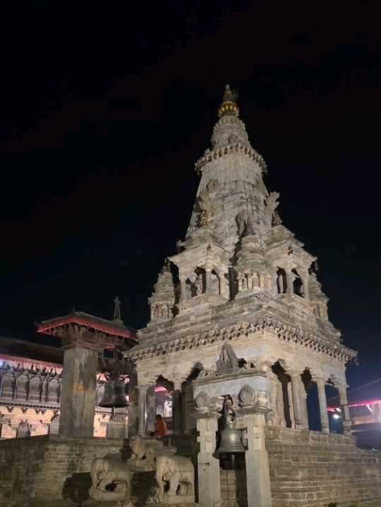 Bhaktapur is warm welcome to Middle age