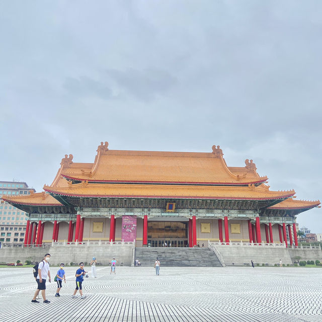 Chiang Kai-shek Memorial Hall 
